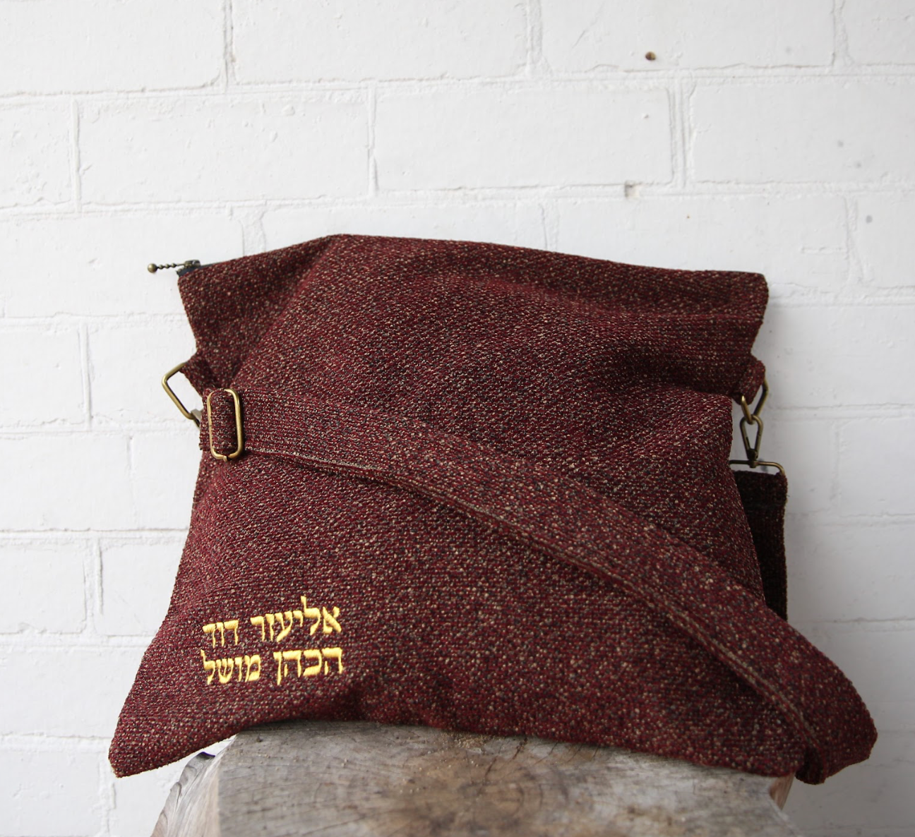 _MAROON MARCAVA